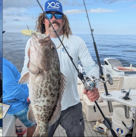 Gulf grouper landed at the shelf break